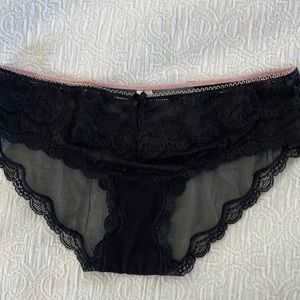 VGUC - VICTORIA SECRET DREAM ANGEL PANTY. Sz: M.